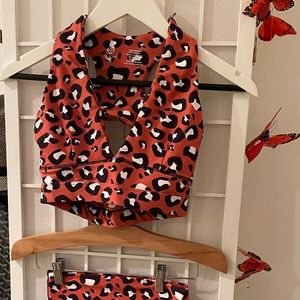 Super cute crop top XO active